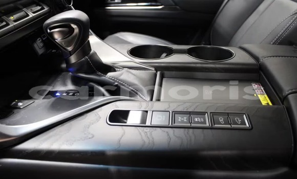 Buy Used Lexus LX White Car in Centre de Flacq in Flacq District Buy Used Lexus LX White Car in Centre de Flacq in Flacq District