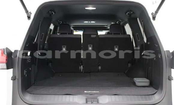 Buy Used Lexus LX White Car in Centre de Flacq in Flacq District Buy Used Lexus LX White Car in Centre de Flacq in Flacq District