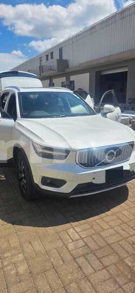 Big with watermark volvo xc40 black river district bambous 7940