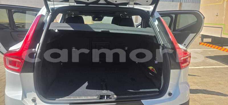 Big with watermark volvo xc40 black river district bambous 7940