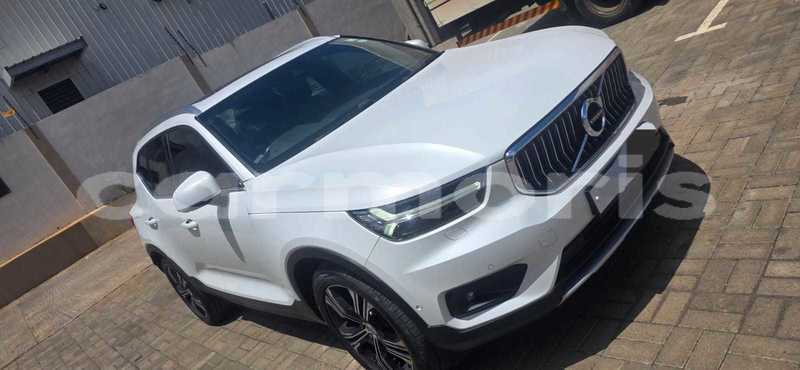 Big with watermark volvo xc40 black river district bambous 7940