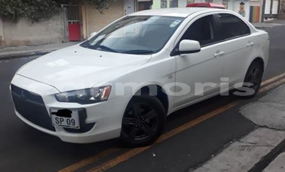 Buy Used Mitsubishi Lancer White Car in Port Louis in Port Louis District Buy Used Mitsubishi Lancer White Car in Port Louis in Port Louis District