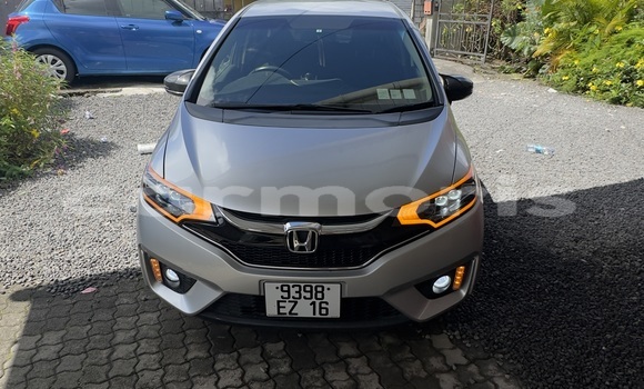 Buy Used Honda fit Other Car in Quatre Bornes in Plaines Wilhems District Buy Used Honda fit Other Car in Quatre Bornes in Plaines Wilhems District