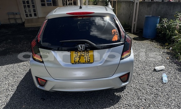 Buy Used Honda fit Other Car in Quatre Bornes in Plaines Wilhems District Buy Used Honda fit Other Car in Quatre Bornes in Plaines Wilhems District