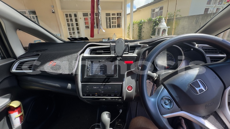 Big with watermark honda fit plaines wilhems district quatre bornes 7959