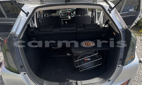 Buy Used Honda fit Other Car in Quatre Bornes in Plaines Wilhems District Buy Used Honda fit Other Car in Quatre Bornes in Plaines Wilhems District