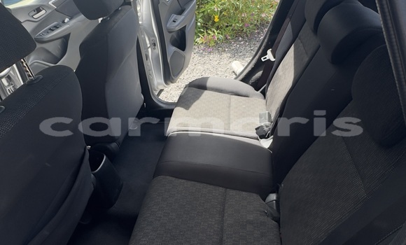 Buy Used Honda fit Other Car in Quatre Bornes in Plaines Wilhems District Buy Used Honda fit Other Car in Quatre Bornes in Plaines Wilhems District