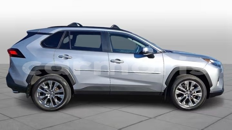 Big with watermark toyota rav4 flacq bel air 7961