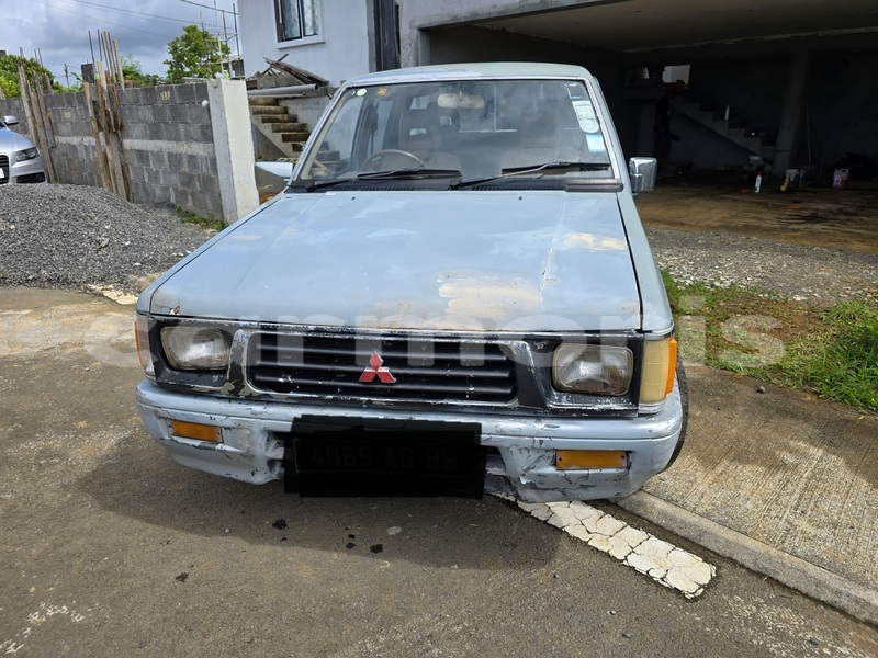 Big with watermark mitsubishi l200 savanne riviere des anguilles 7966