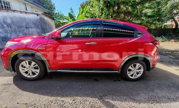Buy Used Honda vezel Red Car in Vacoas–Phoenix in Plaines Wilhems District Buy Used Honda vezel Red Car in Vacoas–Phoenix in Plaines Wilhems District