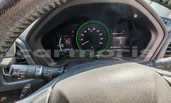 Buy Used Honda vezel Red Car in Vacoas–Phoenix in Plaines Wilhems District Buy Used Honda vezel Red Car in Vacoas–Phoenix in Plaines Wilhems District