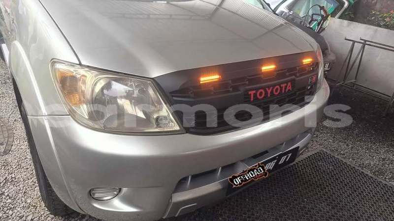 Big with watermark toyota hilux port louis district port louis 7993