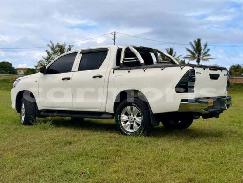 Big with watermark toyota hilux port louis district port louis 7995