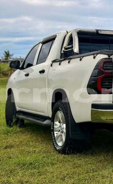 Big with watermark toyota hilux port louis district port louis 7995