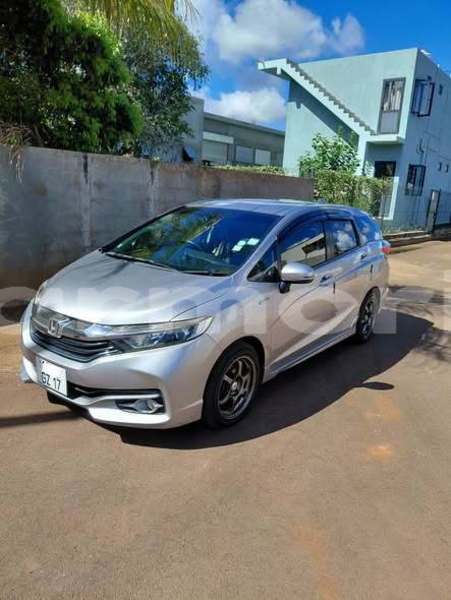 Big with watermark honda shuttle port louis district port louis 8006