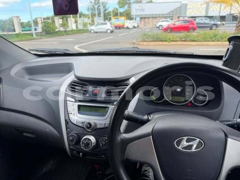 Big with watermark hyundai eon flacq olivia 8010