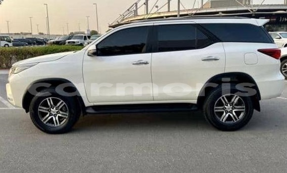 Buy Used Toyota Fortuner White Car in Bel Air in Flacq Buy Used Toyota Fortuner White Car in Bel Air in Flacq