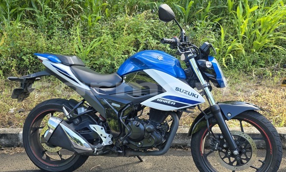 Buy Used Suzuki GSX Blue Bike in Grand Baie–Montagne Goyaves in Rodrigues