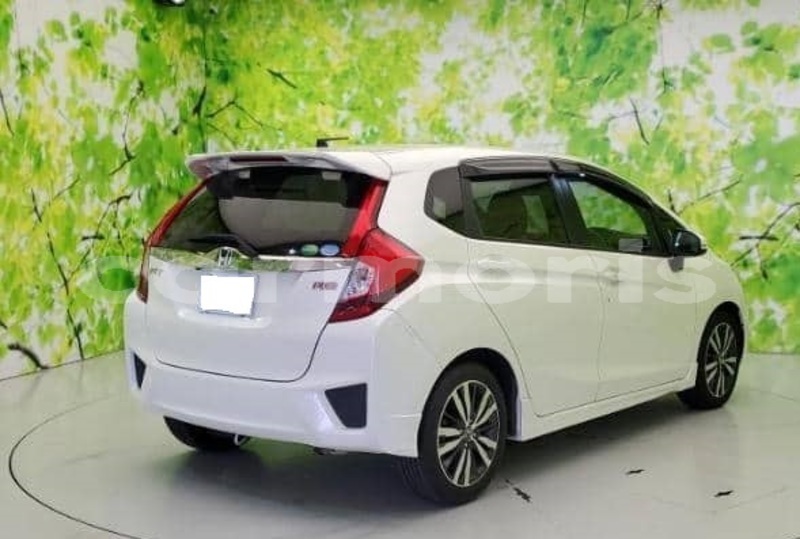 Big with watermark honda fit savanne bel ombre 8026