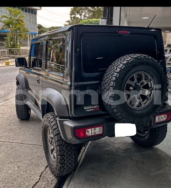 Big with watermark suzuki jimny savanne bel ombre 8029