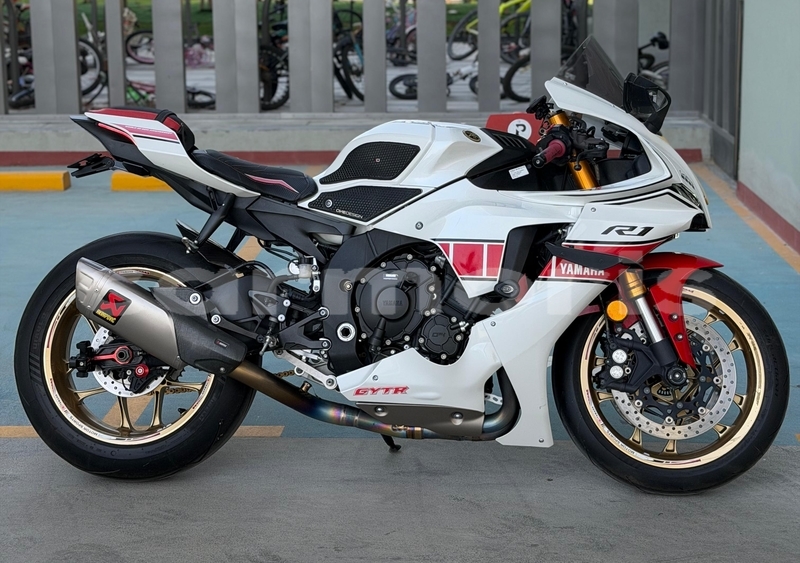 Big with watermark yamaha r1 port louis district port louis 8051