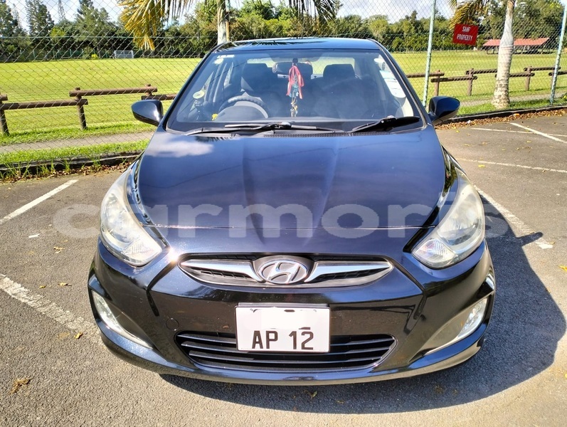 Big with watermark hyundai accent plaines wilhems district vacoas phoenix 8056