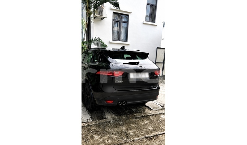Big with watermark jaguar f pace riviere du rempart district riviere du rempart 8060