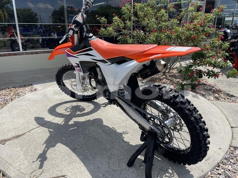Big with watermark ktm xc w savanne britannia 8061