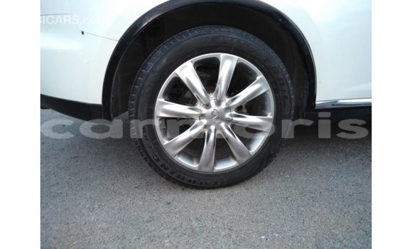 Buy Import Infiniti FX White Car in Import - Dubai in Agalega Islands