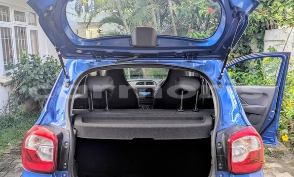 Buy Used Suzuki Alto Blue Car in Mahébourg in Grand Port District Buy Used Suzuki Alto Blue Car in Mahébourg in Grand Port District