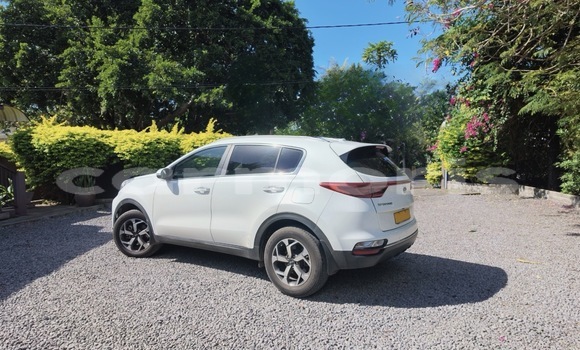 Buy Used Kia Sportage White Car in Grand Baie–Montagne Goyaves in Rodrigues Buy Used Kia Sportage White Car in Grand Baie–Montagne Goyaves in Rodrigues