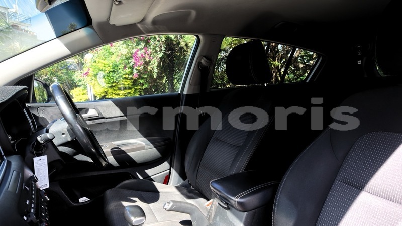 Big with watermark kia sportage rodrigues grand baie montagne goyaves 8098