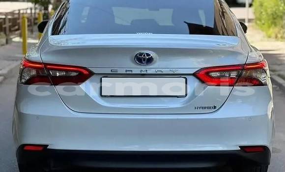 Buy Used Toyota Camry White Car in Bel Air in Flacq Buy Used Toyota Camry White Car in Bel Air in Flacq