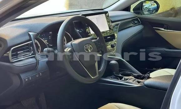Buy Used Toyota Camry White Car in Bel Air in Flacq Buy Used Toyota Camry White Car in Bel Air in Flacq