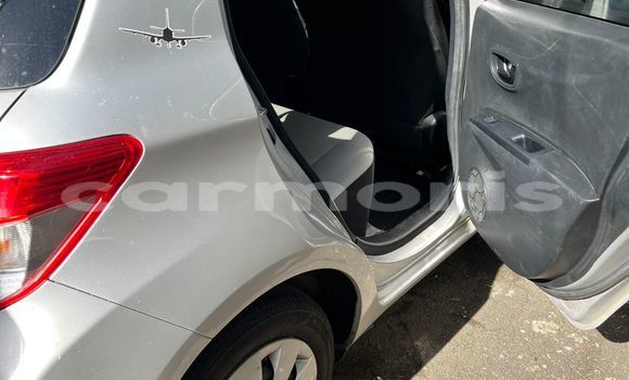Buy Used Toyota Vitz Silver Car in Vacoas–Phoenix in Plaines Wilhems District Buy Used Toyota Vitz Silver Car in Vacoas–Phoenix in Plaines Wilhems District