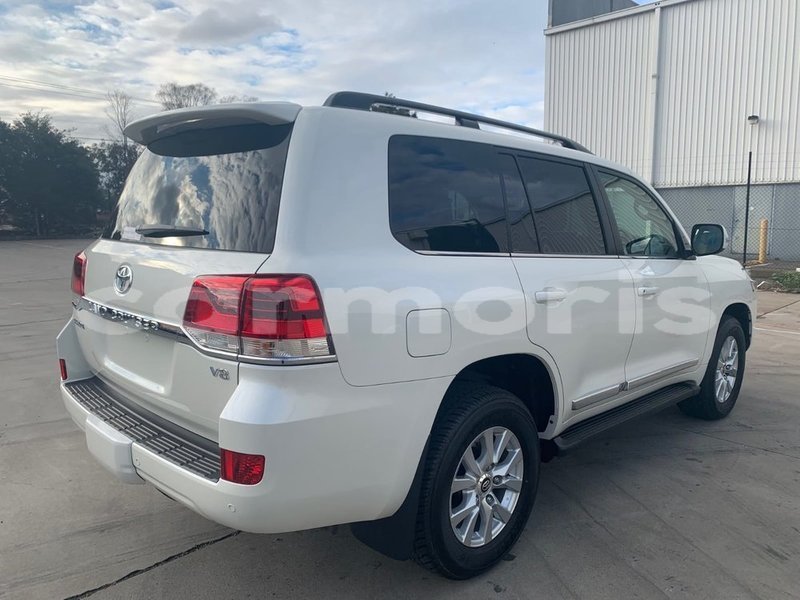 Big with watermark toyota land cruiser flacq bel air 8114