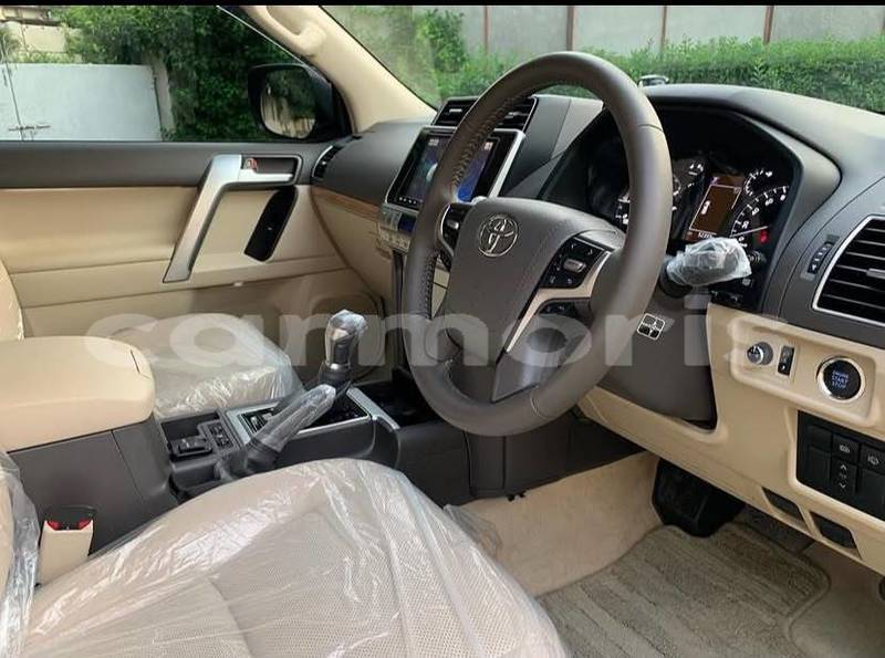 Big with watermark toyota land cruiser prado savanne bel ombre 8119