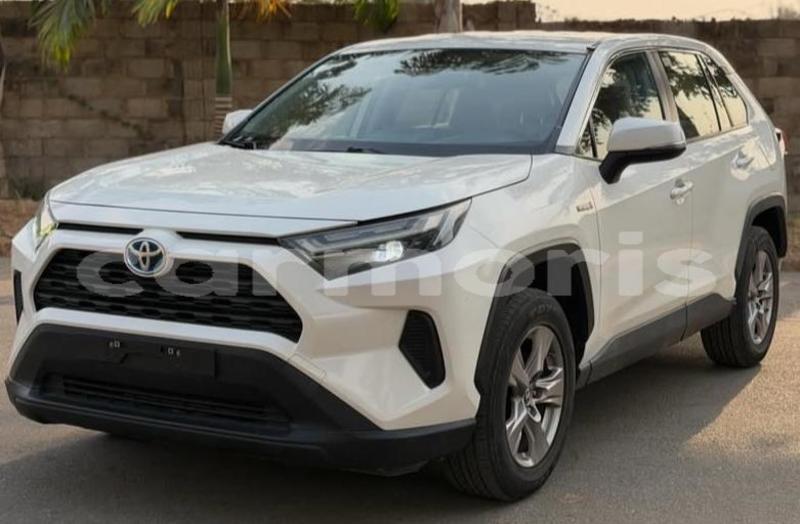 Big with watermark toyota rav4 flacq bel air 8122