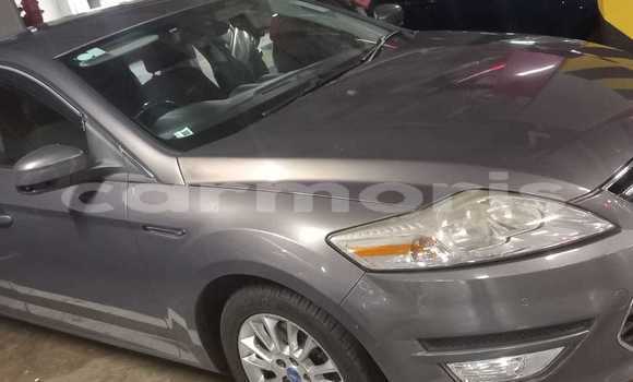 Acheter Occasion Voiture Ford Mondeo Gris à Beau Bassin–Rose Hill, Plaines Wilhems District Acheter Occasion Voiture Ford Mondeo Gris à Beau Bassin–Rose Hill, Plaines Wilhems District