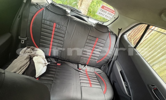 Buy Used Hyundai i10 White Car in Curepipe in Plaines Wilhems District Buy Used Hyundai i10 White Car in Curepipe in Plaines Wilhems District