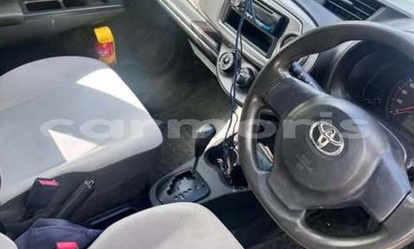 Buy Used Toyota Vitz Other Car in Mahébourg in Grand Port District Buy Used Toyota Vitz Other Car in Mahébourg in Grand Port District