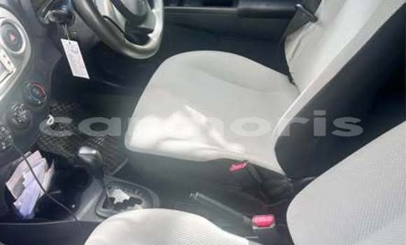 Buy Used Toyota Vitz Other Car in Mahébourg in Grand Port District Buy Used Toyota Vitz Other Car in Mahébourg in Grand Port District