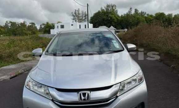 Buy Used Honda Grace Other Car in Mahébourg in Grand Port District