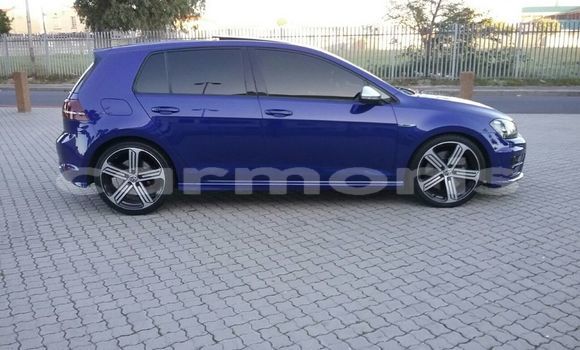 Buy Used Volkswagen Golf Blue Car in Baie du Tombeau in Pamplemousses District Buy Used Volkswagen Golf Blue Car in Baie du Tombeau in Pamplemousses District