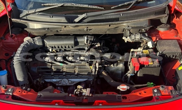 Buy Used Suzuki Swift Red Car in Curepipe in Plaines Wilhems District Buy Used Suzuki Swift Red Car in Curepipe in Plaines Wilhems District