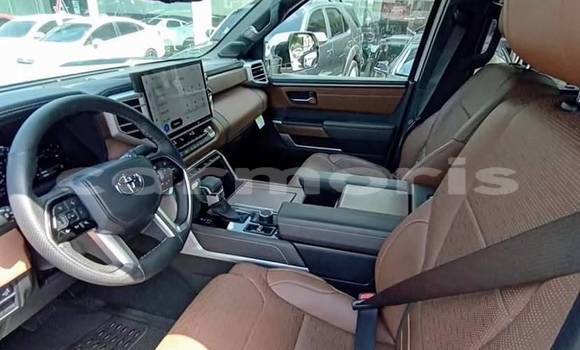 Buy Used Toyota Tundra White Car in Bel Ombre in Savanne Buy Used Toyota Tundra White Car in Bel Ombre in Savanne