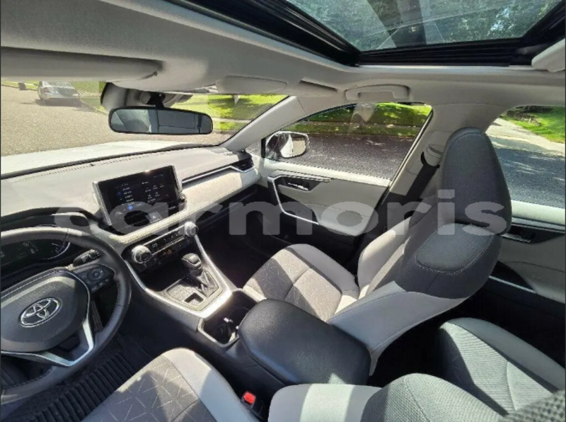 Big with watermark toyota rav4 riviere du rempart district anse la raie 8151