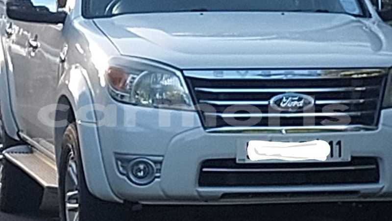 Big with watermark ford everest plaines wilhems district quatre bornes 8154