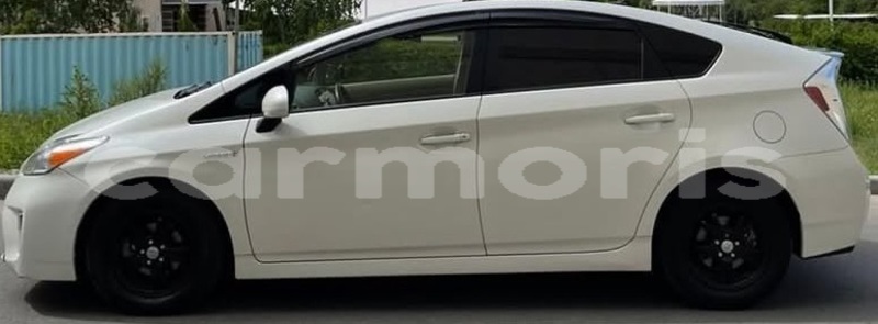 Big with watermark toyota prius flacq bel air 8157
