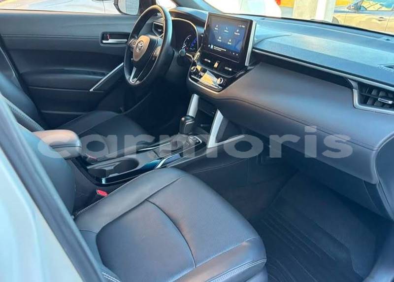 Big with watermark toyota corolla cross savanne bel ombre 8158